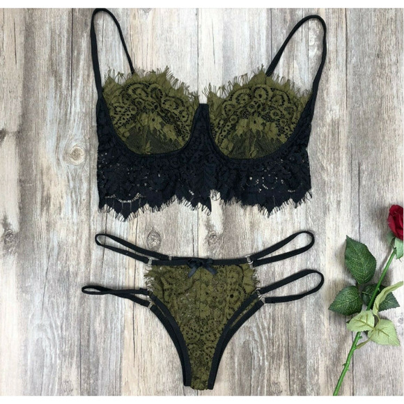 Lace Lingerie 3 pc Sexy Boudoir Garter Teddy Set - Picture 10 of 16